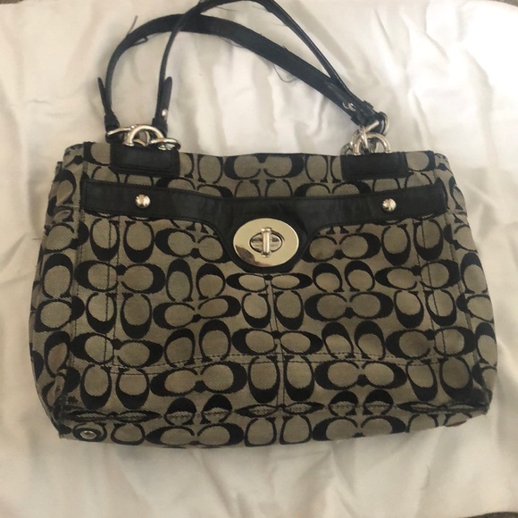 Coach Handbags - Coach purse Coach Handbags - Coach purse